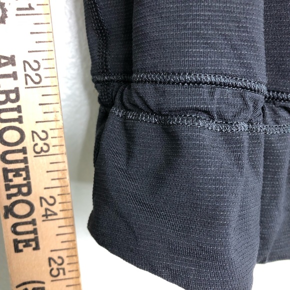 Lululemon Run Times Tank Luxtreme 4 Black Cream Stripe Drawstring Cinched Waist - Picture 12 of 13